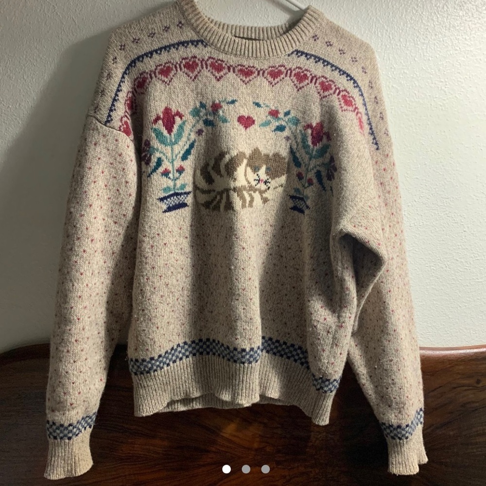 Vintage Sweater with Kitten — Size L (or S-M)
